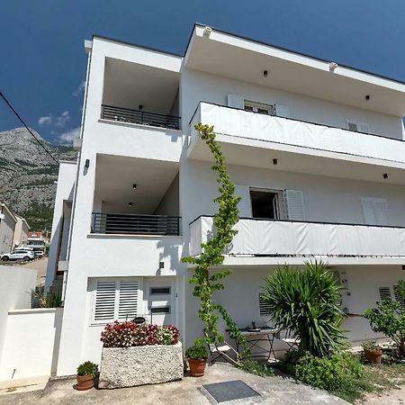 Apartman For 4 - Lovreta Makarska Exterior photo